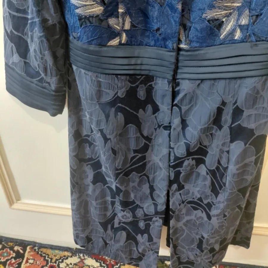 مانتو مجلسی