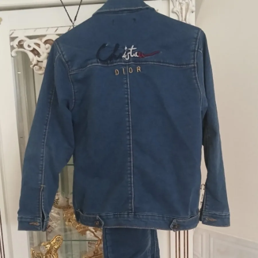 ست لی دخترانه