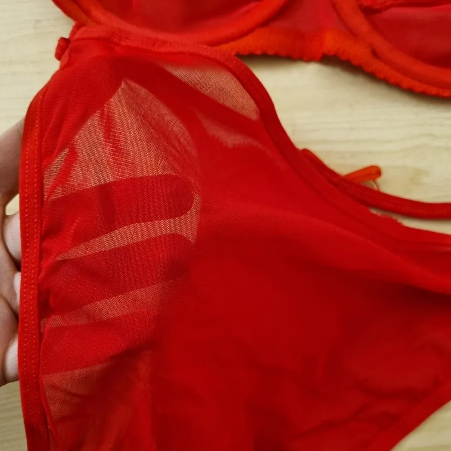 ست سوتین و شورت