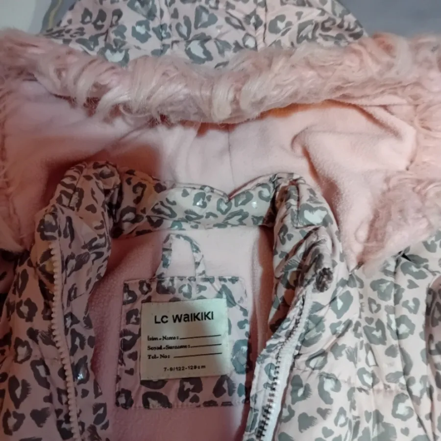 کاپشن بچگانه ال سی