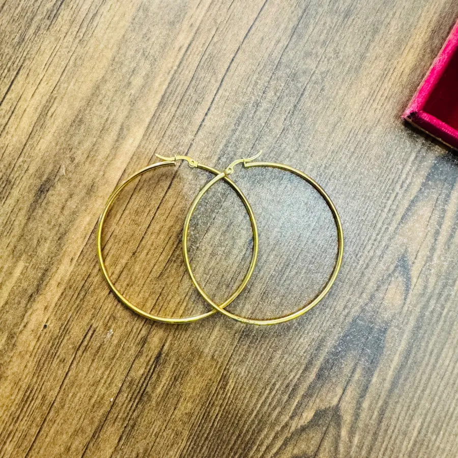 گوشواره حلقه‌ای طلایی