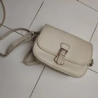 کیف رو دوشی سفید