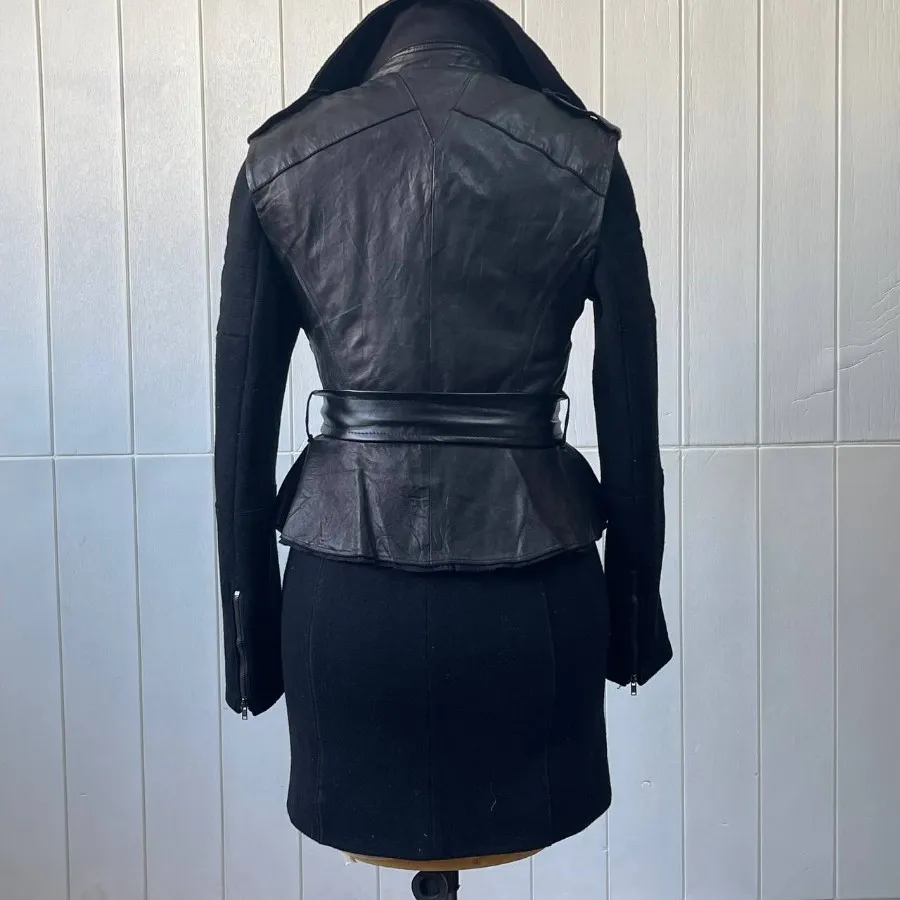 پالتو و وست