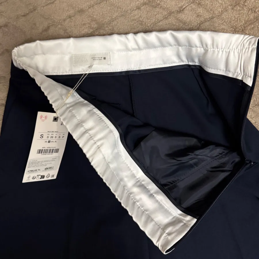 شلوار پارچه ای زارا