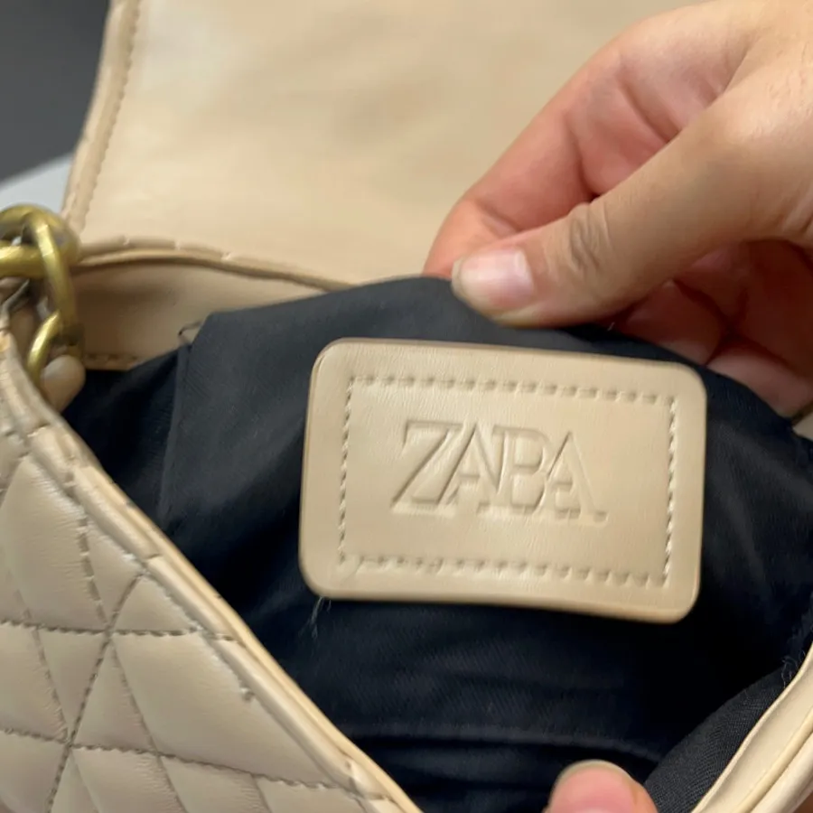 کیف شیک دستی Zara