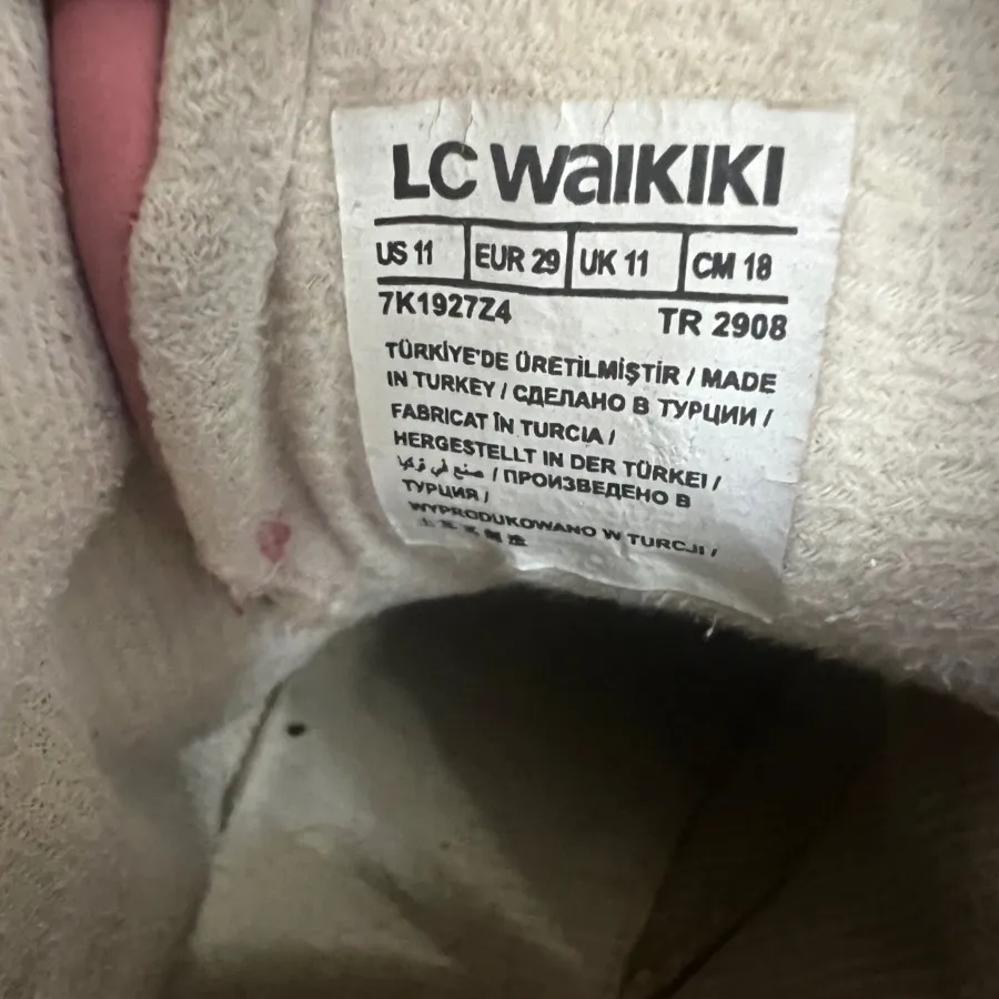 نیم بوت برند السی وایکیکی