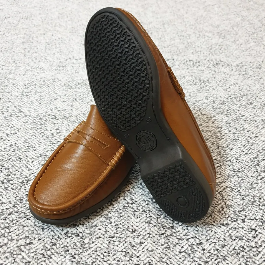 کفش زنانه طبی آمریکایی اص