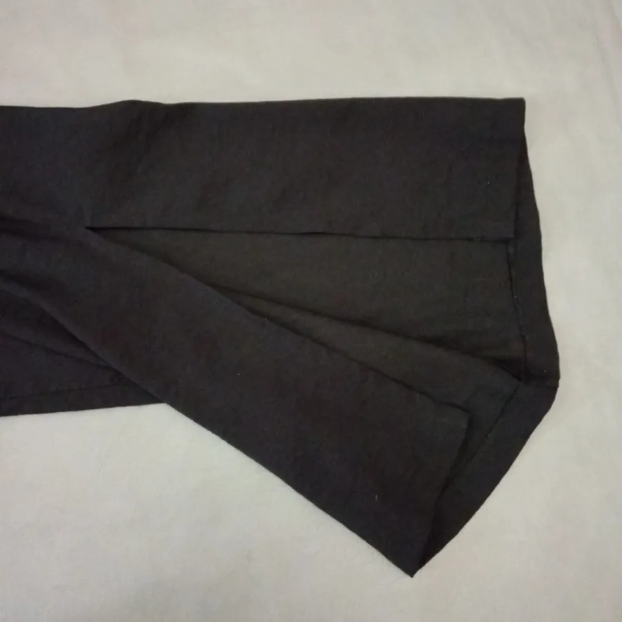 شلوار چاک دار زنانه