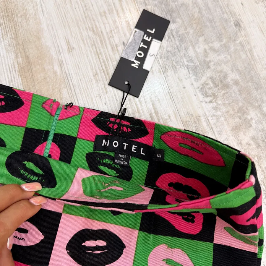 دامن کتان انگلیسی