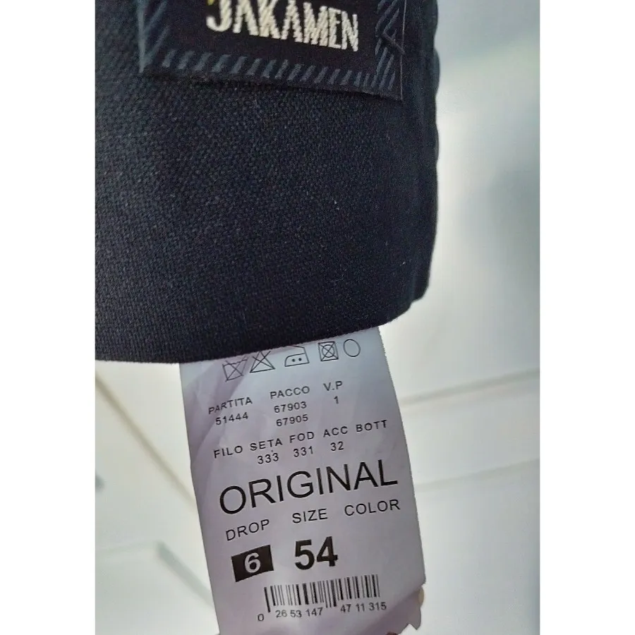 کت و شلوار و جلیقه مردانه