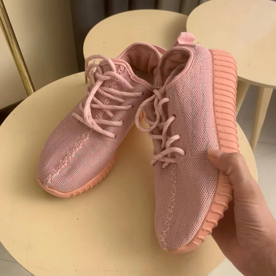 کتونی خارجی