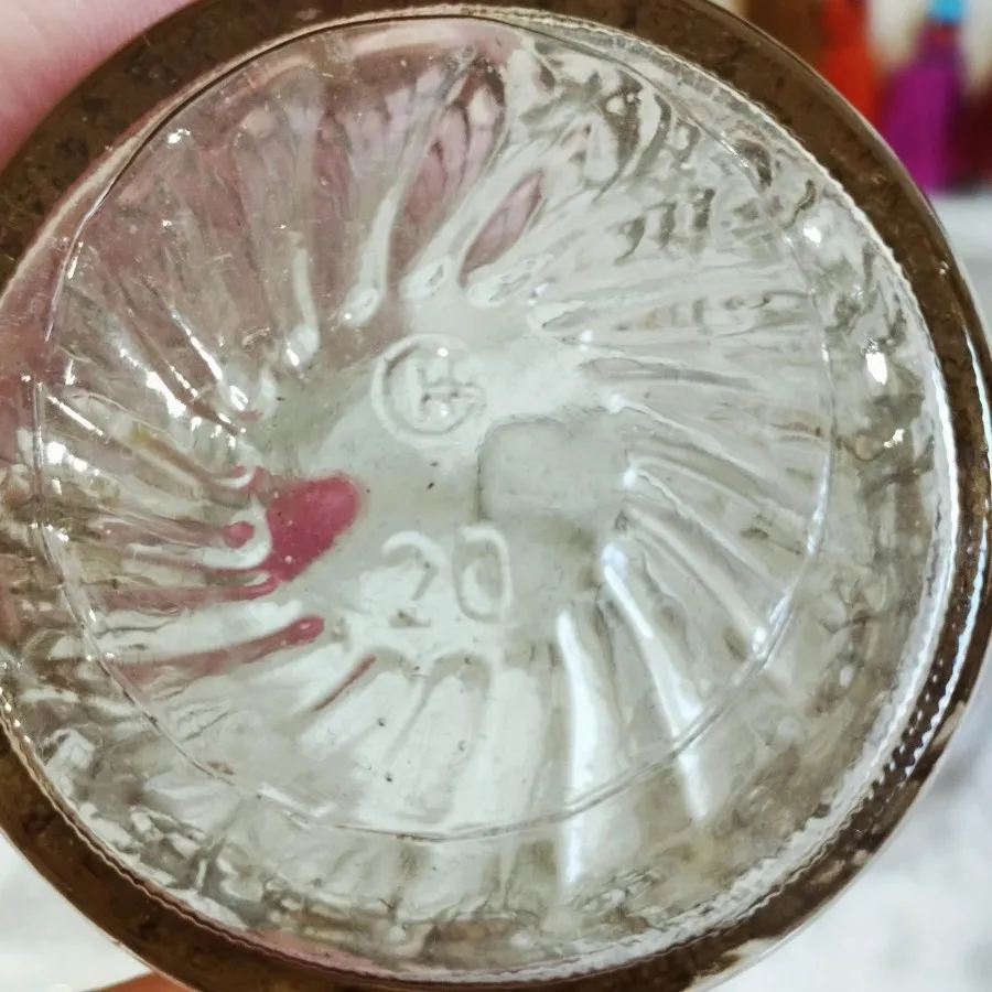 لیوان قدیمی