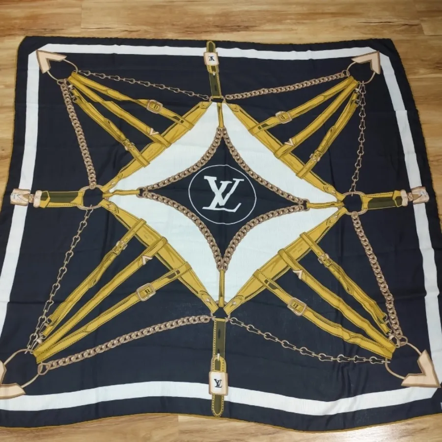 روسری نخی لوییویتون