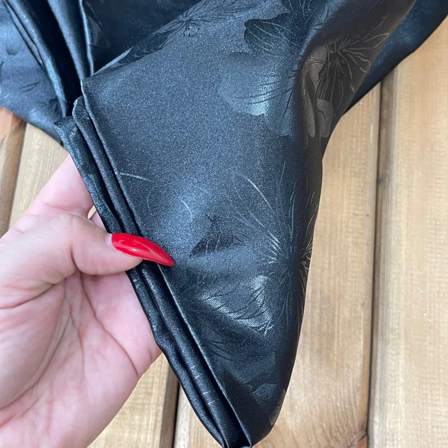 پارچه ساتن مشکی