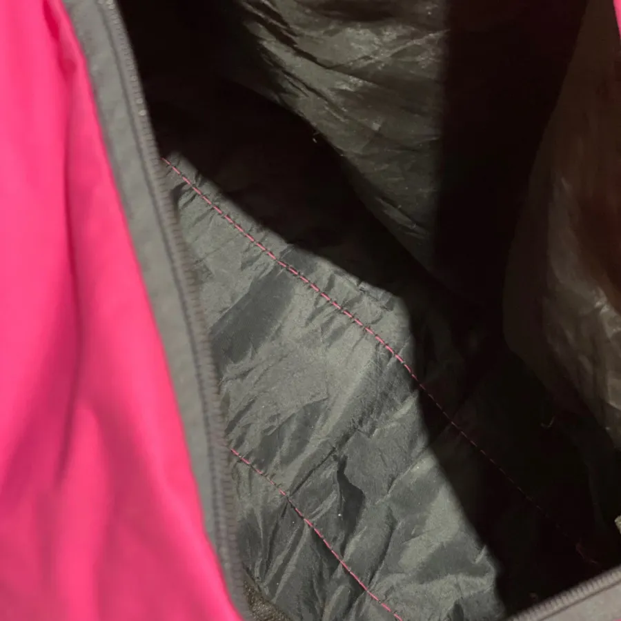 ساک ورزشی نایکی سرخابی