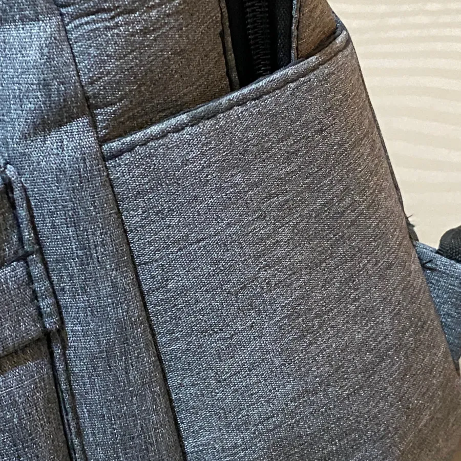 کوله پشتی طوسی