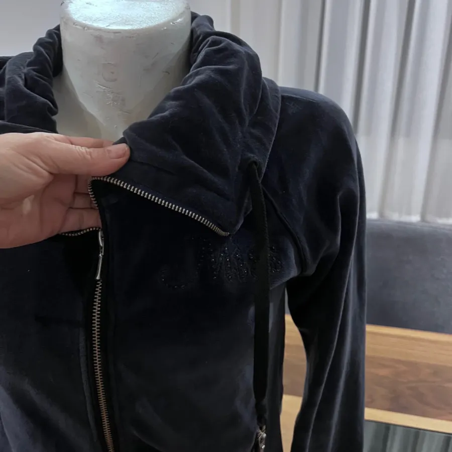 بامبر جکت مخمل