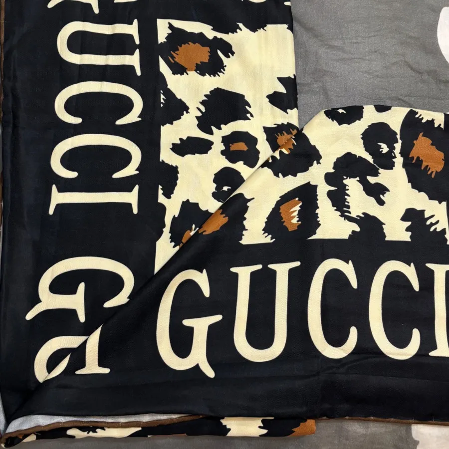 روسری قواره بزرگ پلنگی