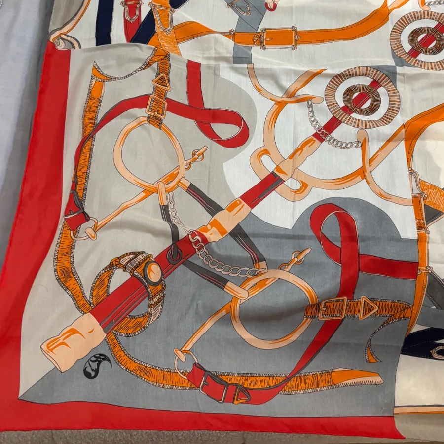 روسری قواره بزرگ