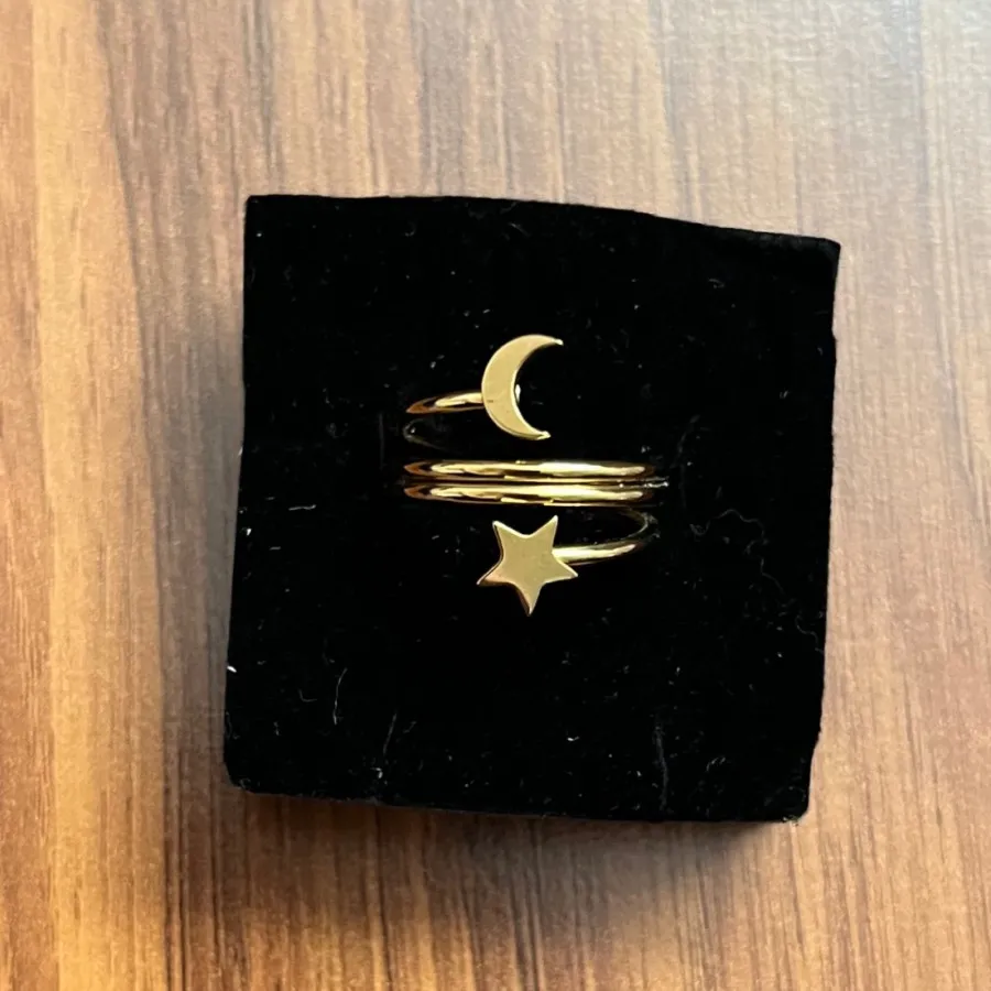 انگشتر ماه و ستاره نو