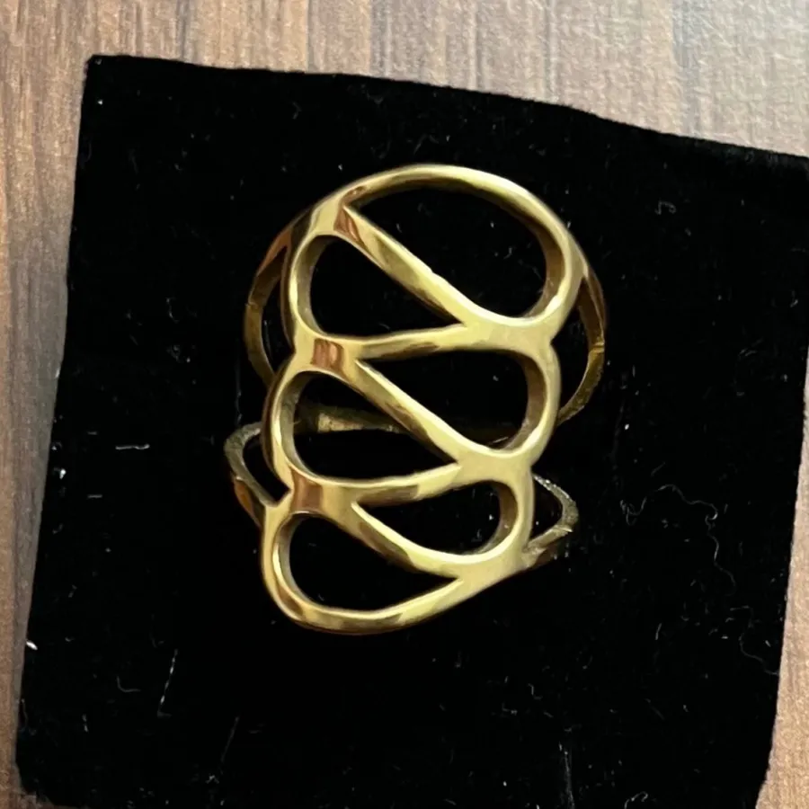 انگشتر اینفینیتی