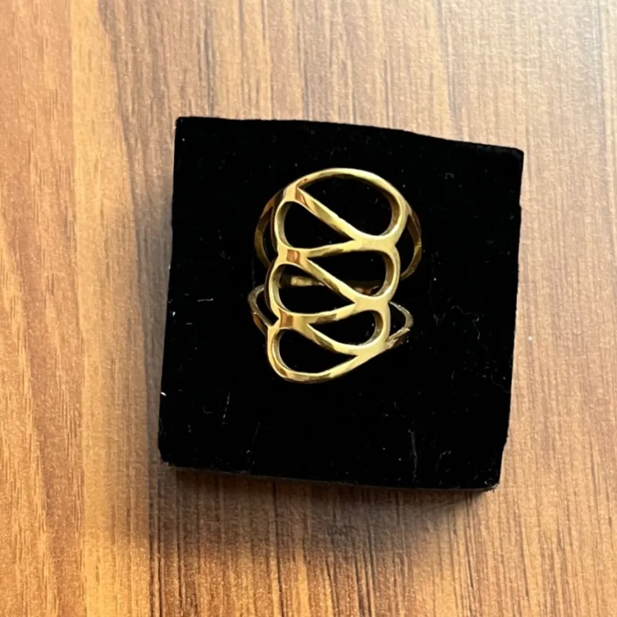 انگشتر اینفینیتی