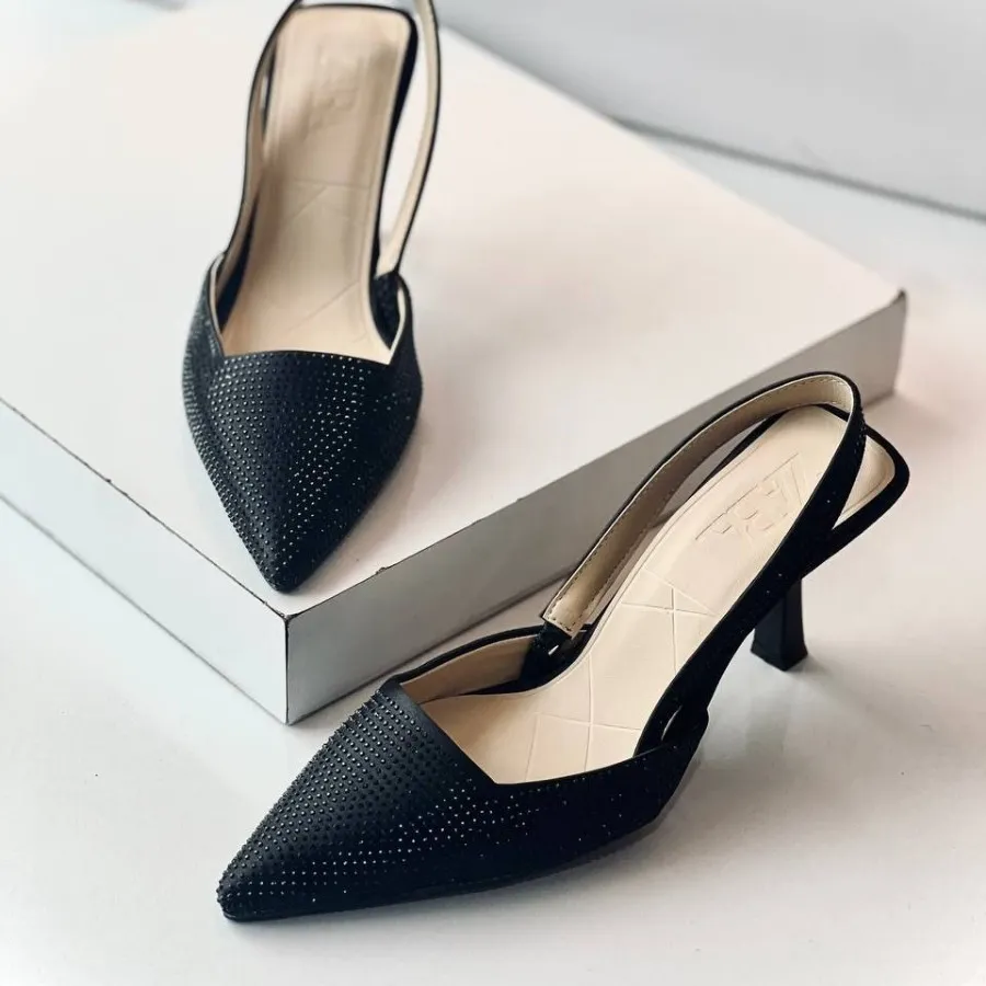 صندل برند زارا