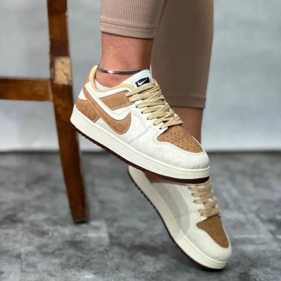 ?ونس پاستیلی