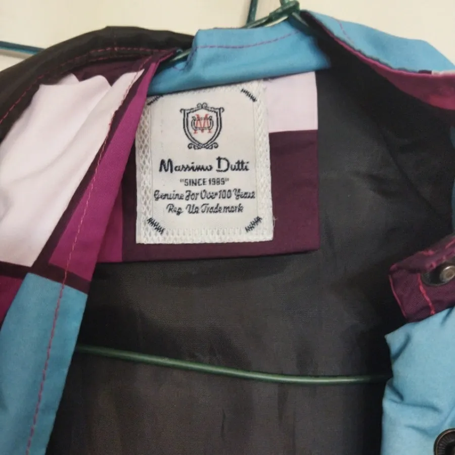 کاپشن برند massimo dutti