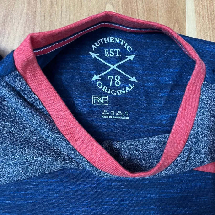 لباس استین بلند