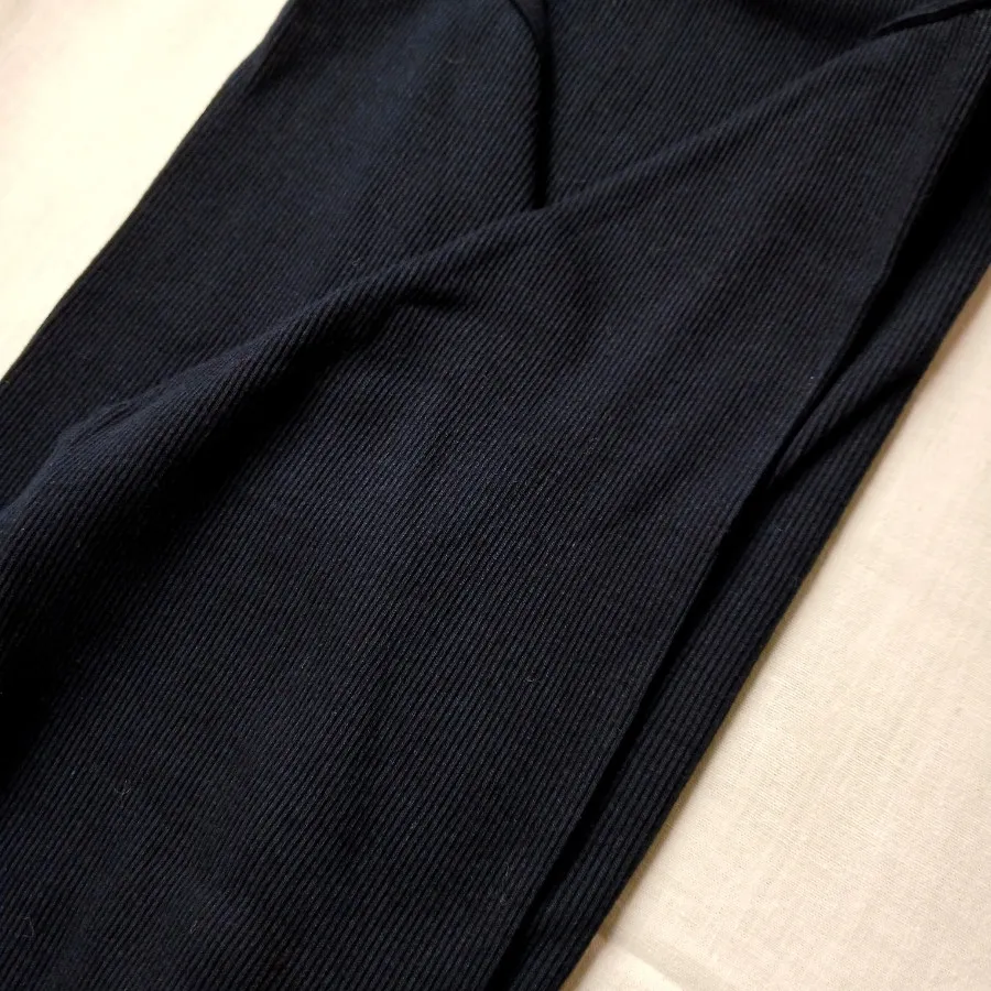 بلوزبافت یقه‌اسکی سرمه‌ای