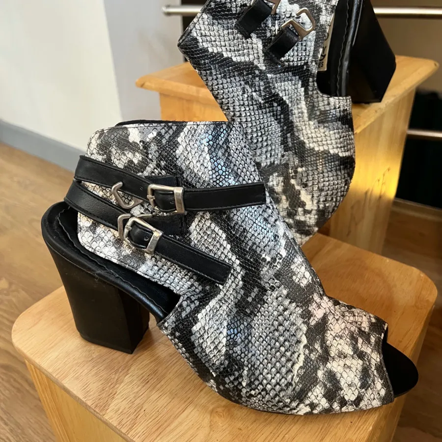 صندل پوست ماری