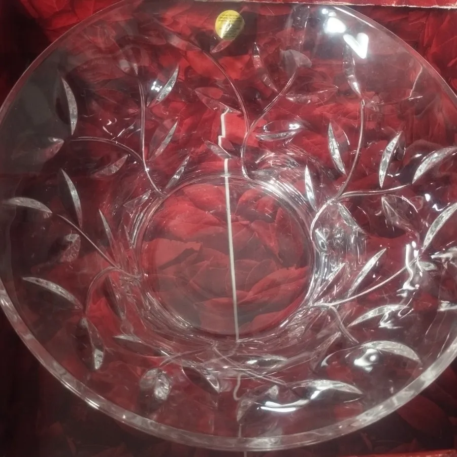 سرویس پذیرایی لاروس ایتال