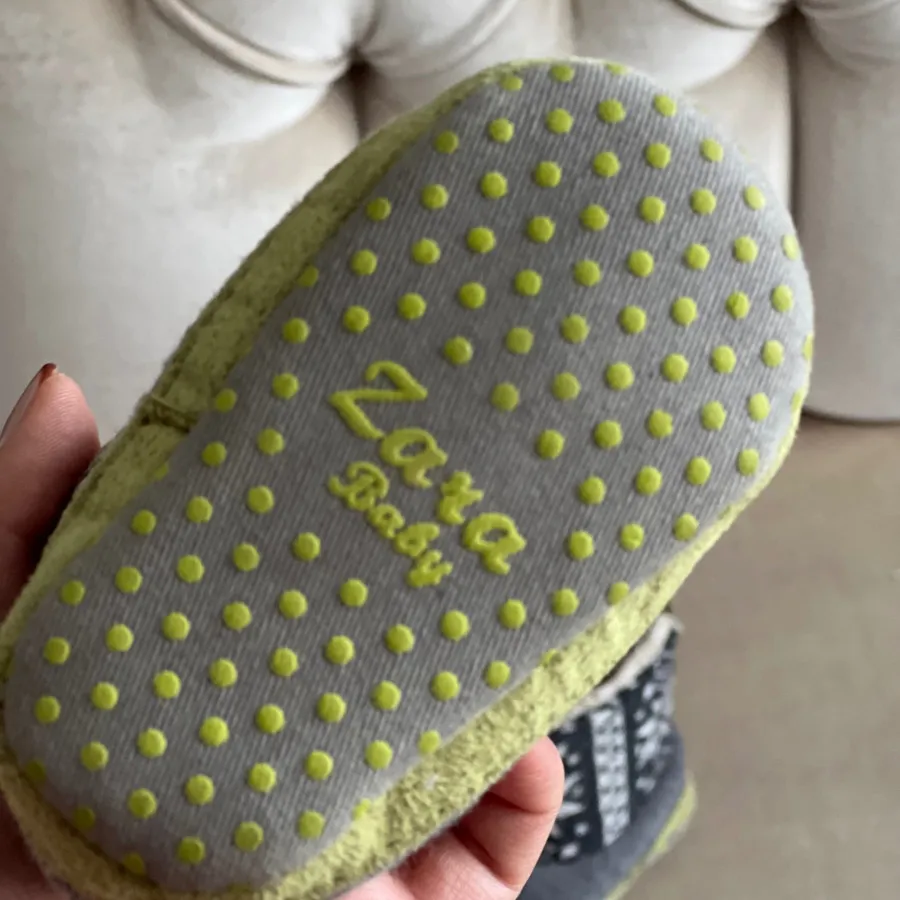 کفش تو کرکی نوزادی zara