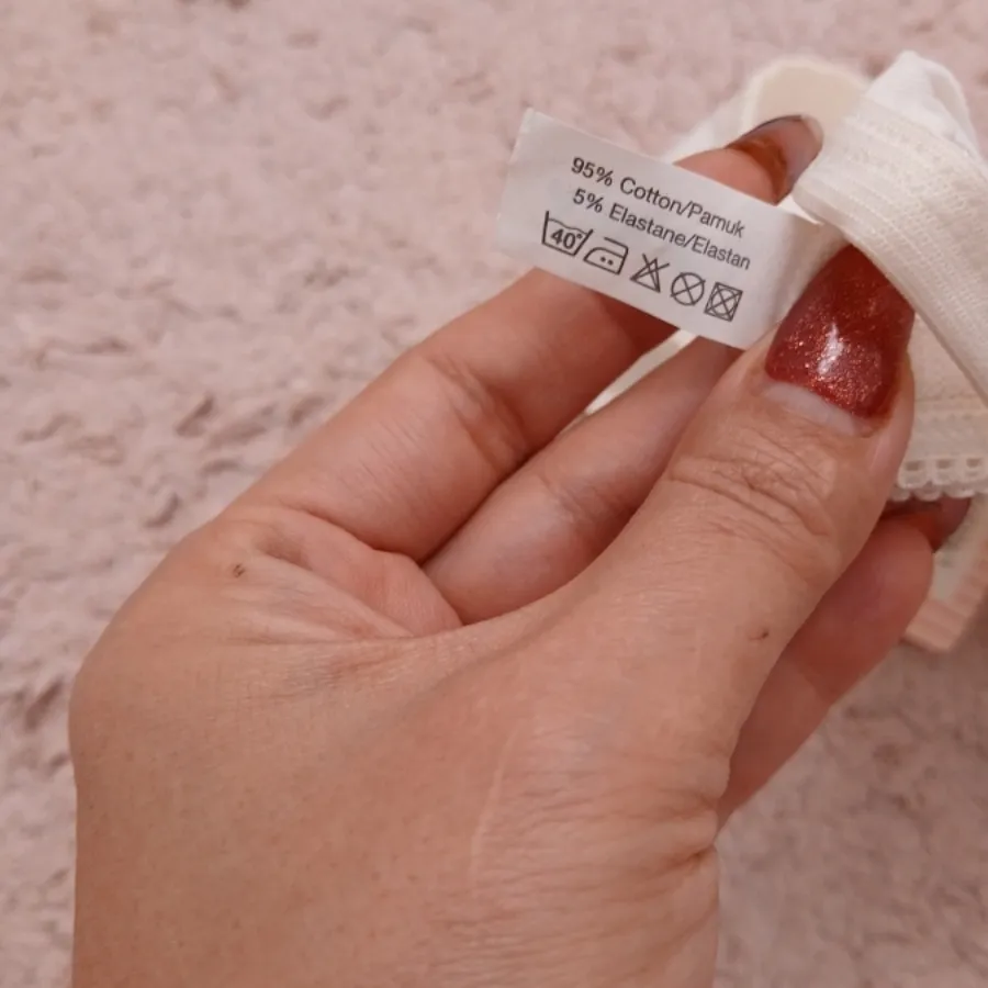 شورت سفید ترک