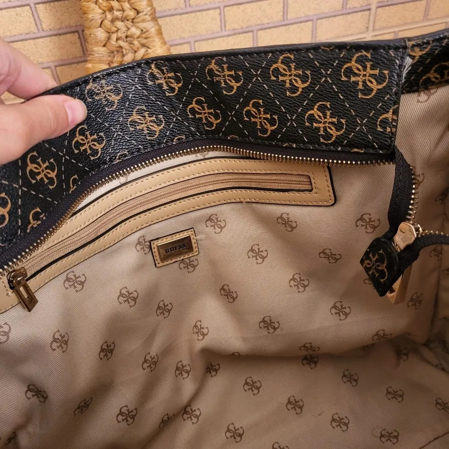 کیف برند گس guess