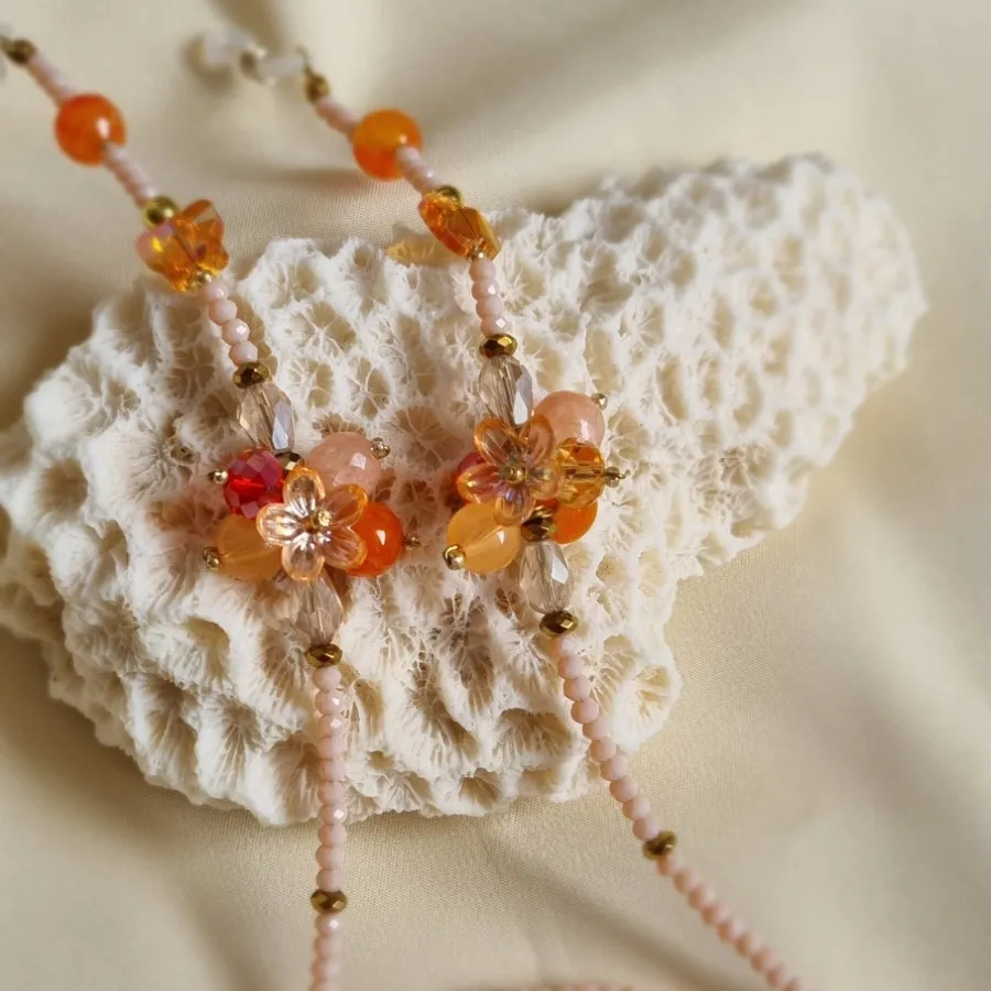 بند عینک گلهای بهاری