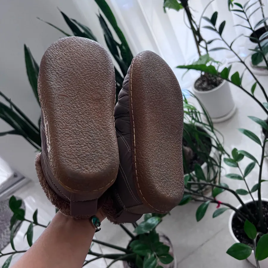 نیم بوت خزدار اورحینال