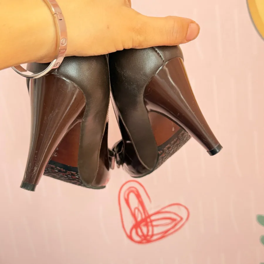 کفش مجلسی در حد نو