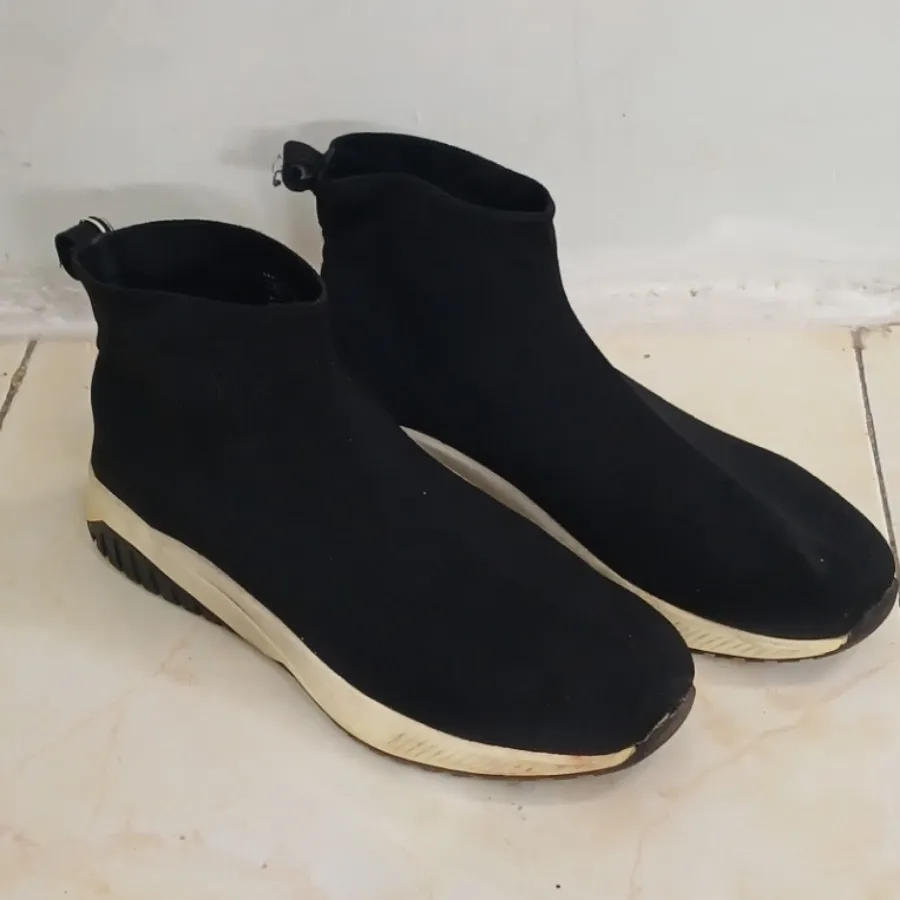 کتونی اورجینال بارکددار