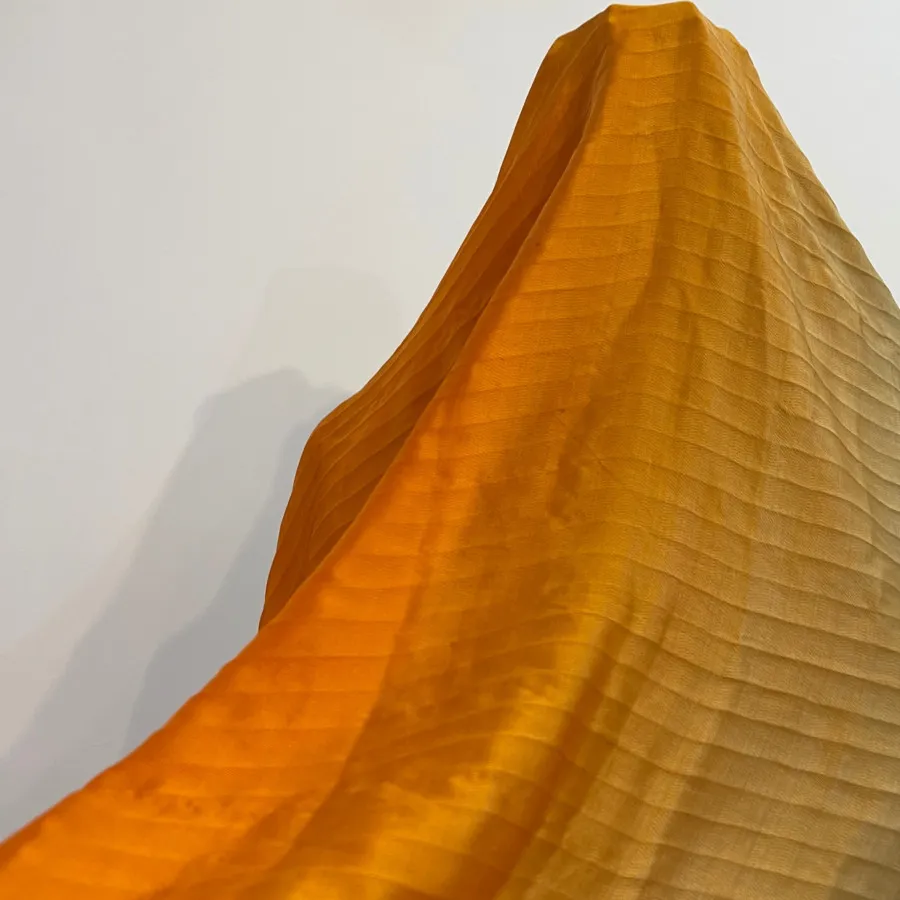 شال ساتن لطیف