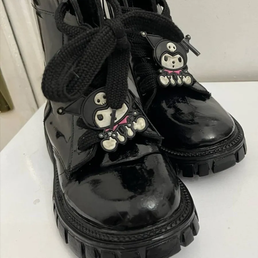 بوت دخترانه دوقلو