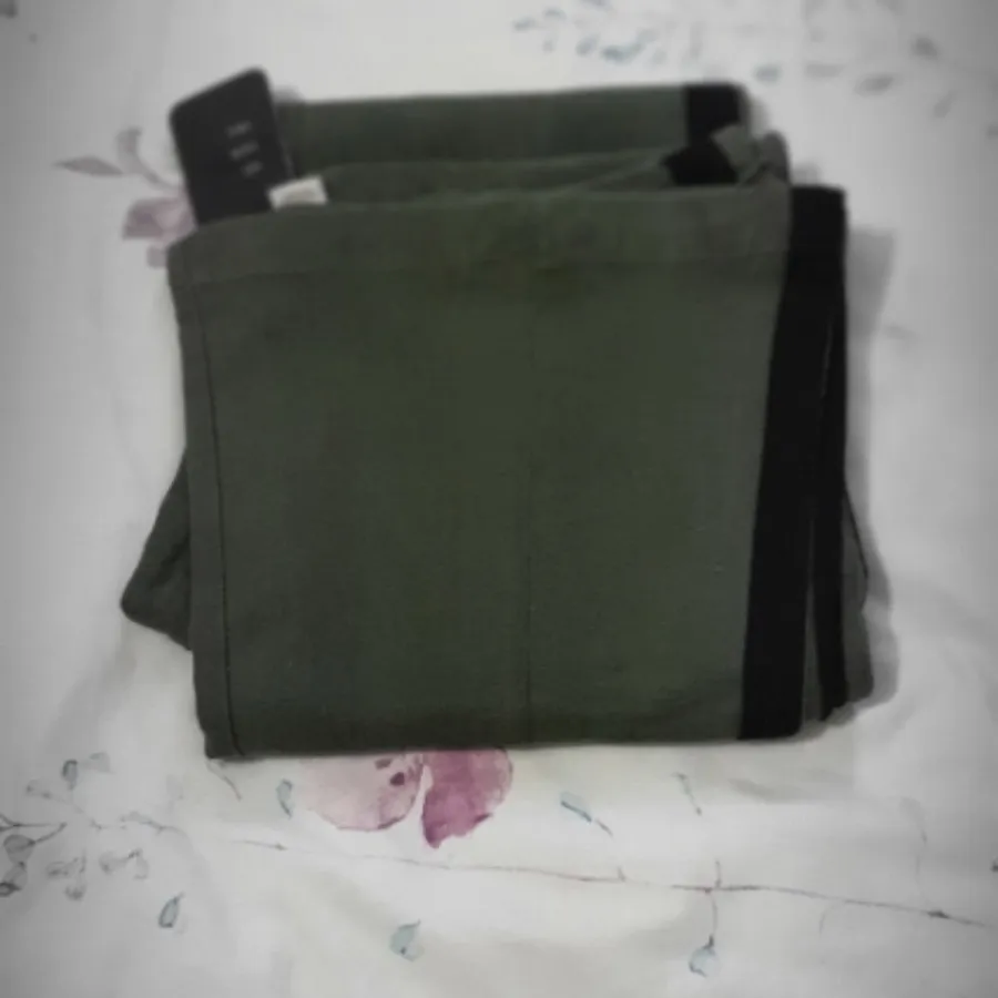 شلوار کتان کنفی