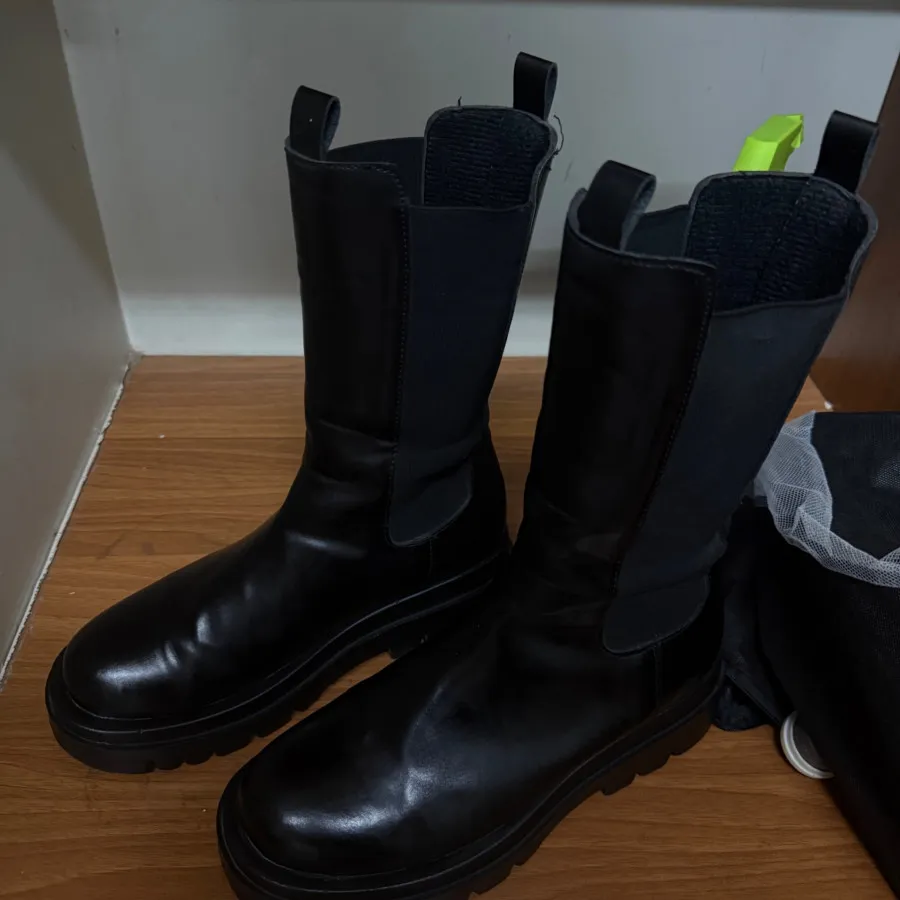 نیم بوت برند شفق