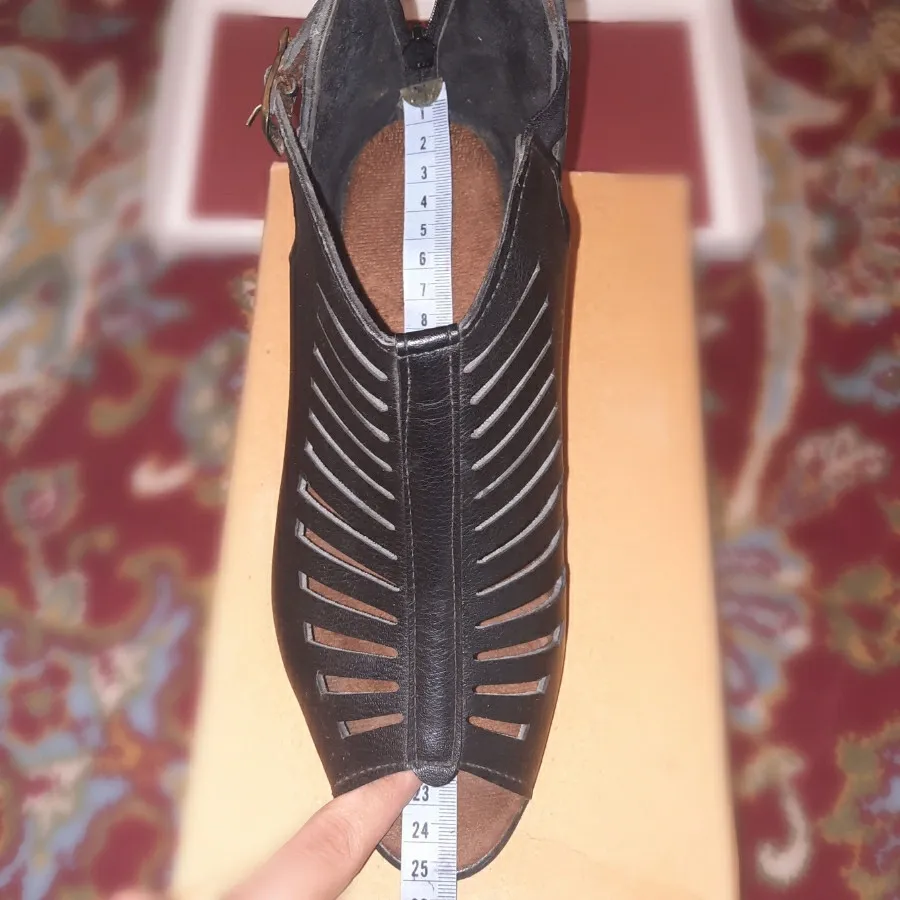 کفش تابستانه