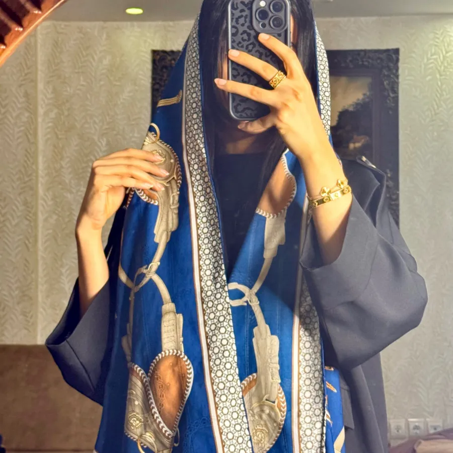 شال ابریشم هرمس