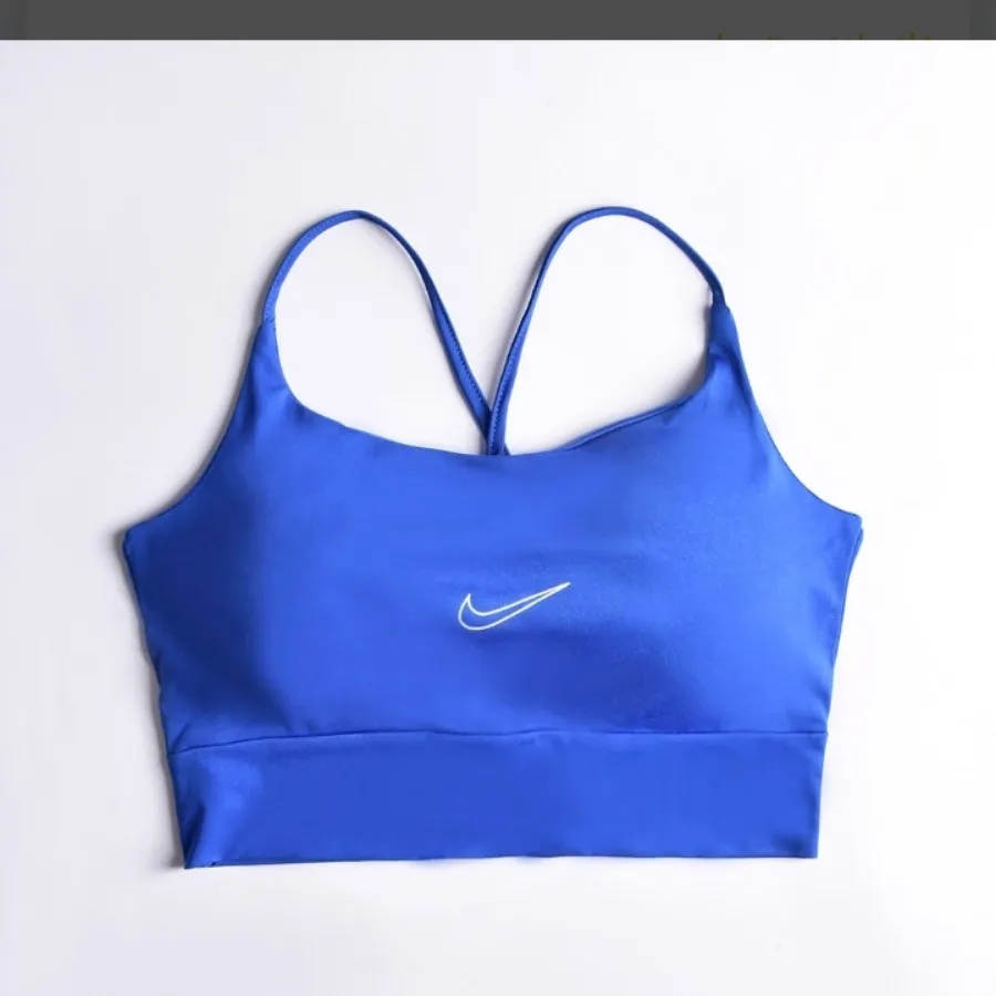 نیم تنه ورزشی نایکی