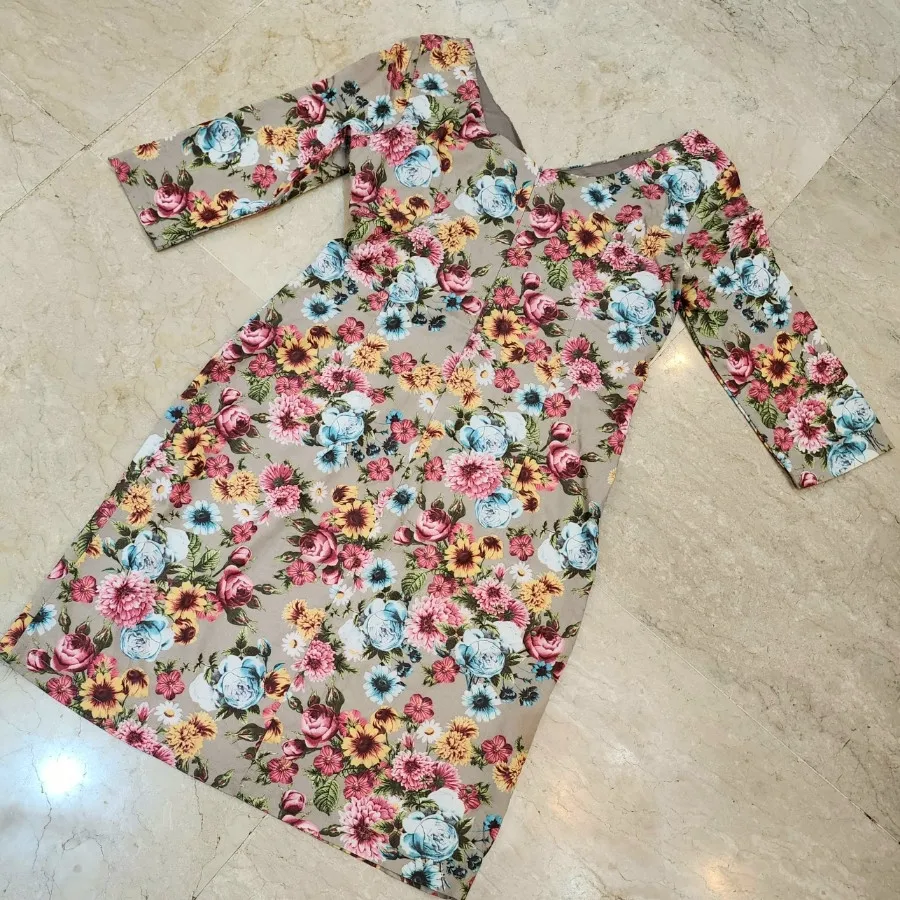 پیراهن کوتاه گل گلی