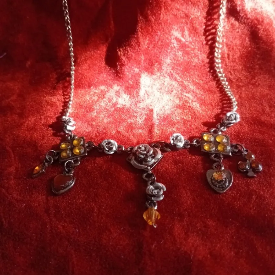 گردنبند فلزی گل رز