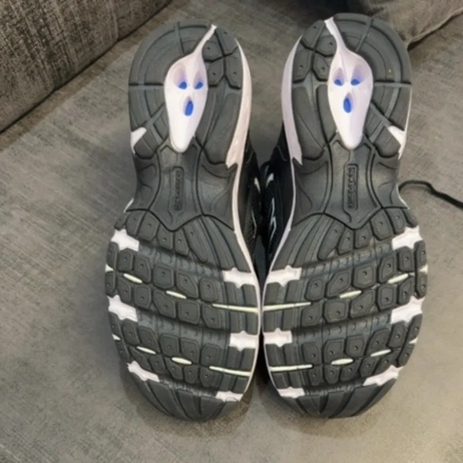 کتونی نیوبالانس وارداتی